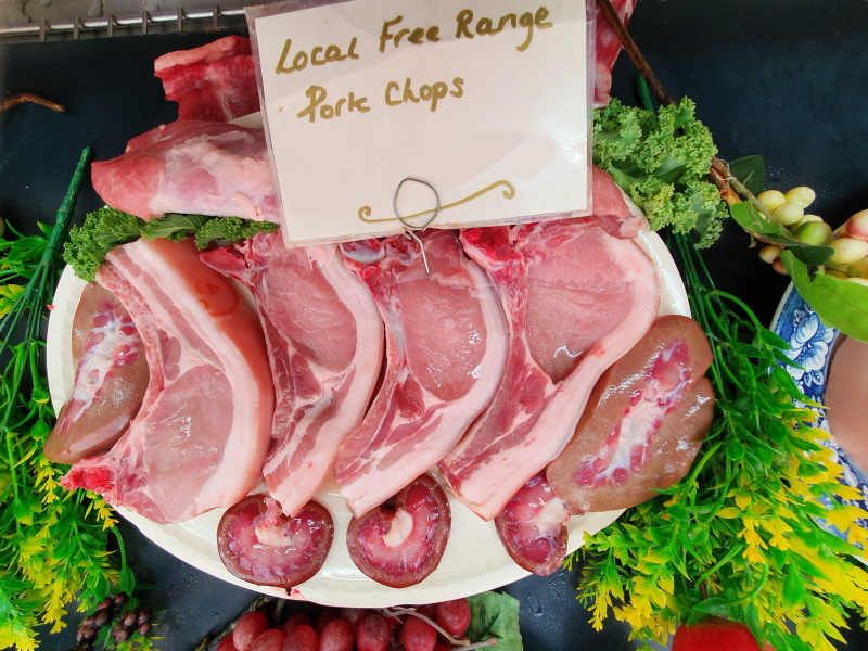 Shop 12 Pork Chops